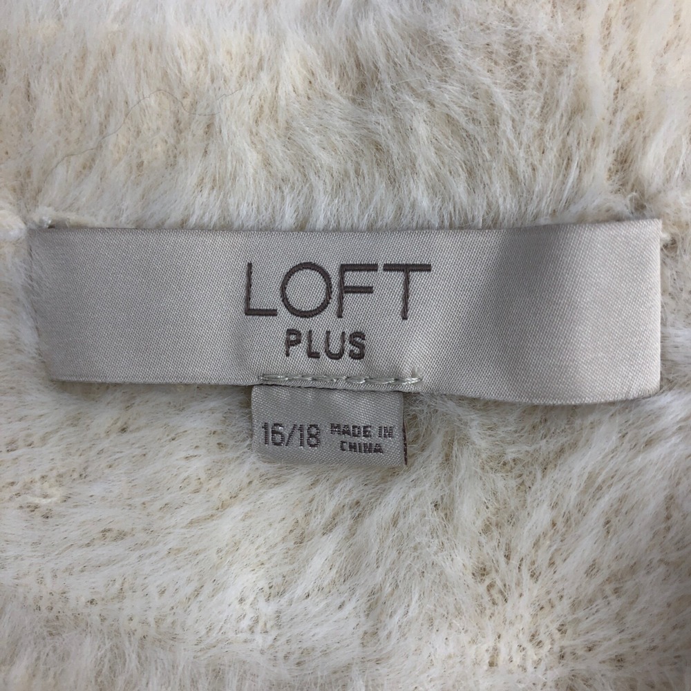 Loft Plus Sweater Womens 16/18 Cream Zebra Animal Print Eyelash Fuzzy Knit W120 - Picture 3 of 5